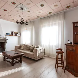 https://accogliente-casa-a-50065.it-tuscanyhotel.com